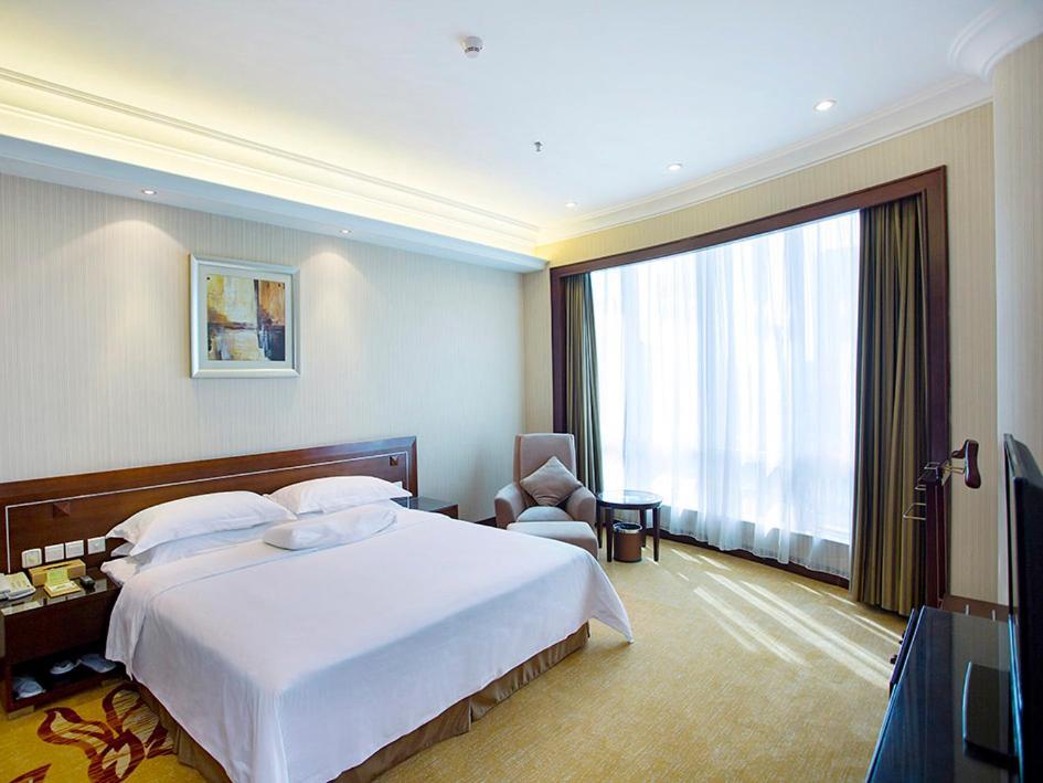 Vienna International Hotel Shenzhen Hua'Nan City エクステリア 写真